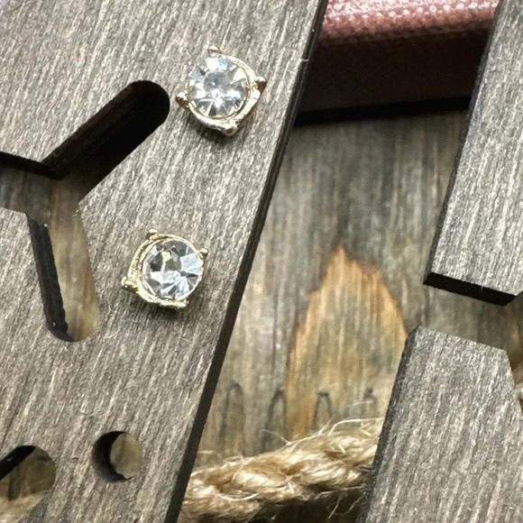 Alquimia Gold and Silver Stud Earrings - Picture 1 of 5